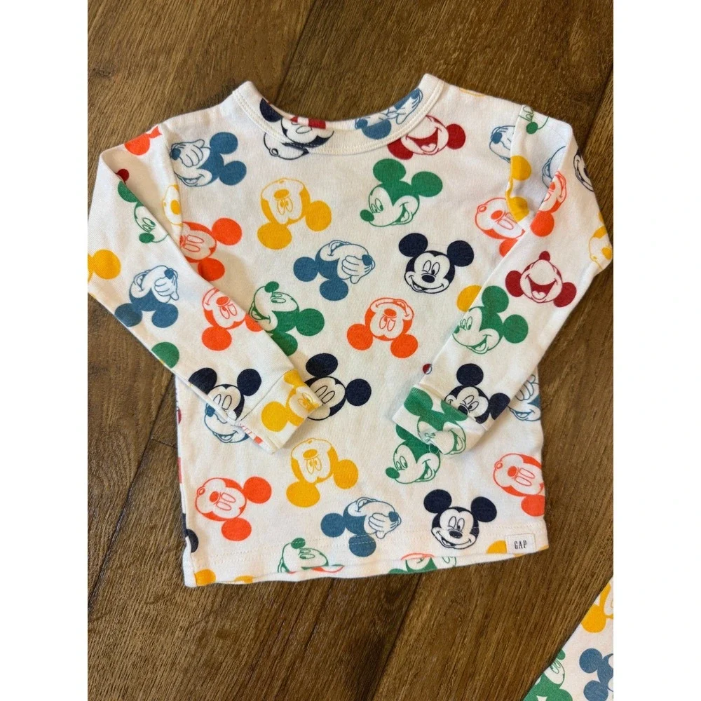 Gap‎ Disney Mickey Mouse 2 PC Pajama Set 2T Toddler Sleepwear Long Sleeved Pants